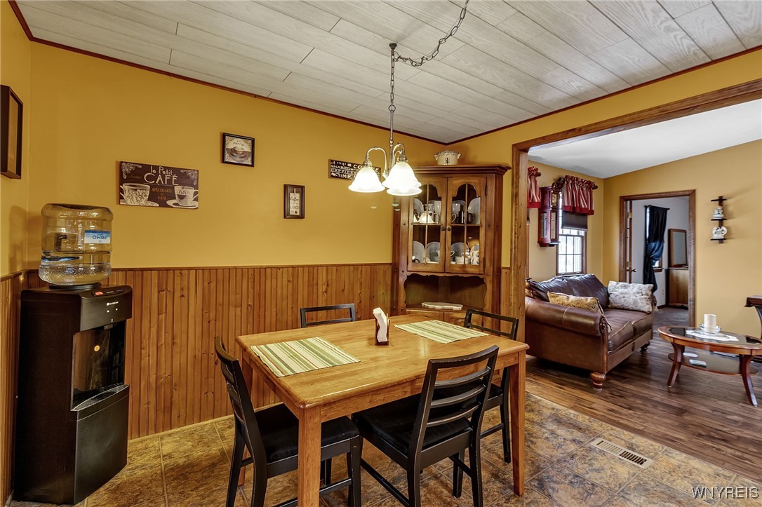 5342 Ernest Road Lockport Town, NY 14094 - Photo 8 of 50