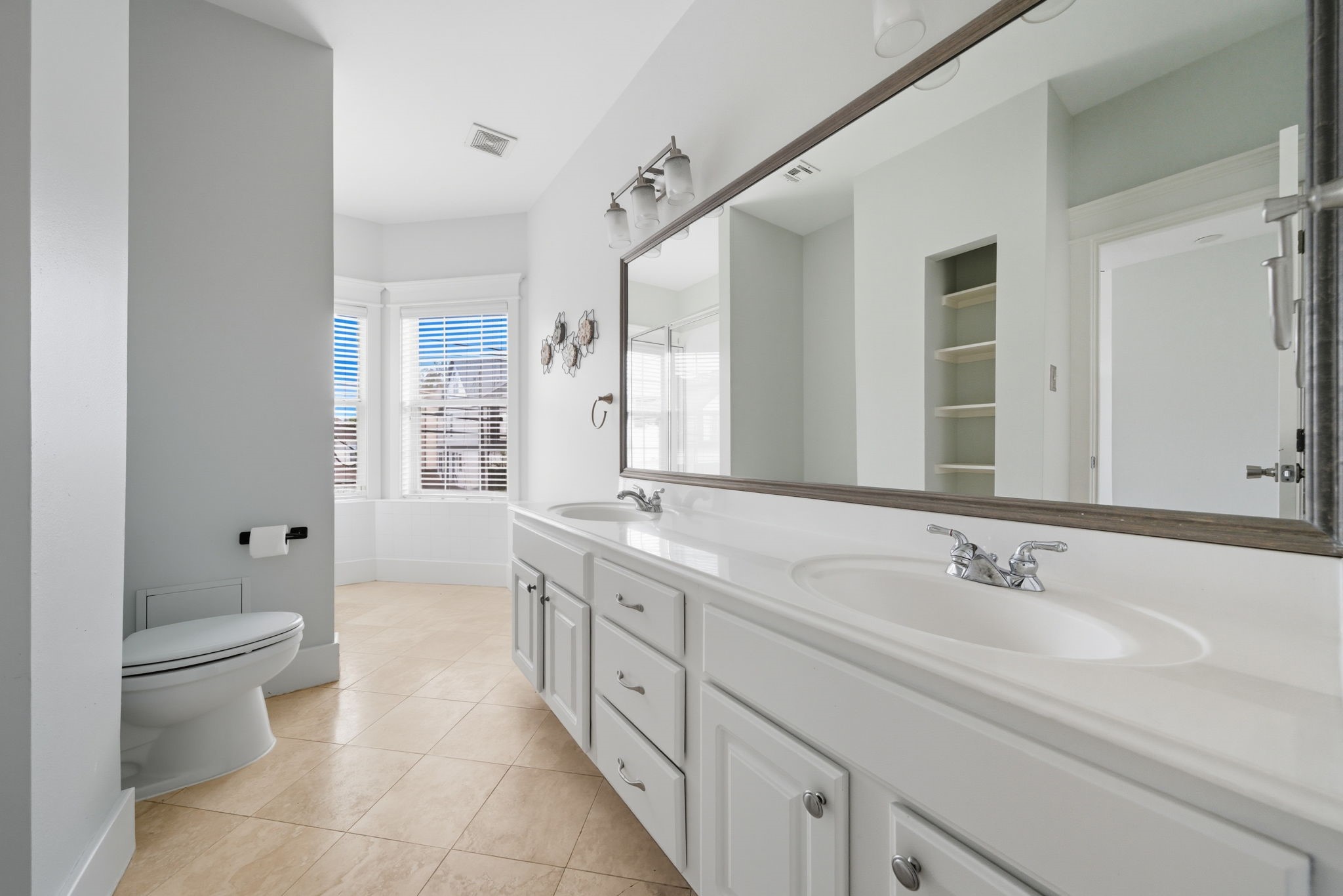 2111 Beall Street Houston, TX 77008 - Photo 21 of 24