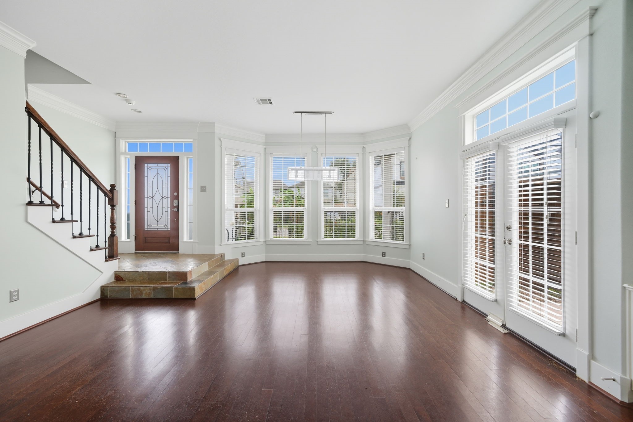 2111 Beall Street Houston, TX 77008 - Photo 7 of 24