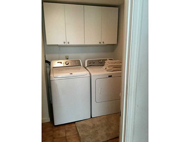 3 Camelback Way Westerly, RI 02891 - Photo 22 of 25 Laundry Room.