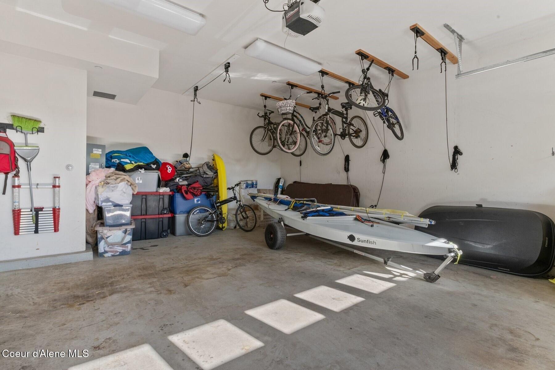 606 Sandpoint Avenue Sandpoint, ID 83864 - Photo 35 of 35 2 Car Attached Garage