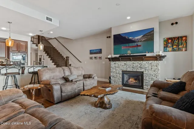 $4,480,000 | 606 Sandpoint Avenue, Sandpoint, ID 83864