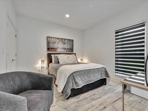 $694,900 | 129 White Oak Loop, Lufkin, TX 75901