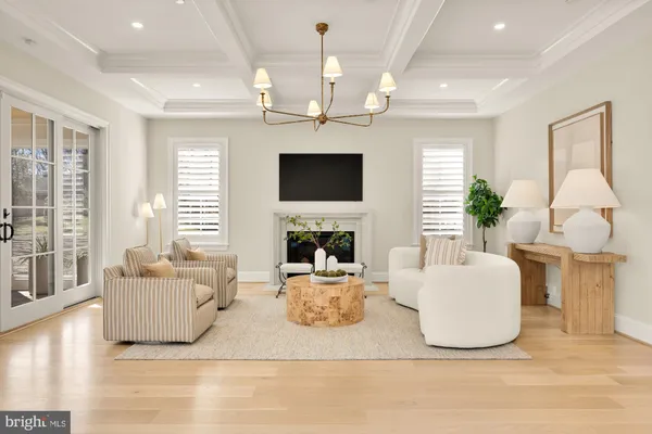 $5,250,000 | 9117 Redwood Avenue, Bethesda, MD 20817