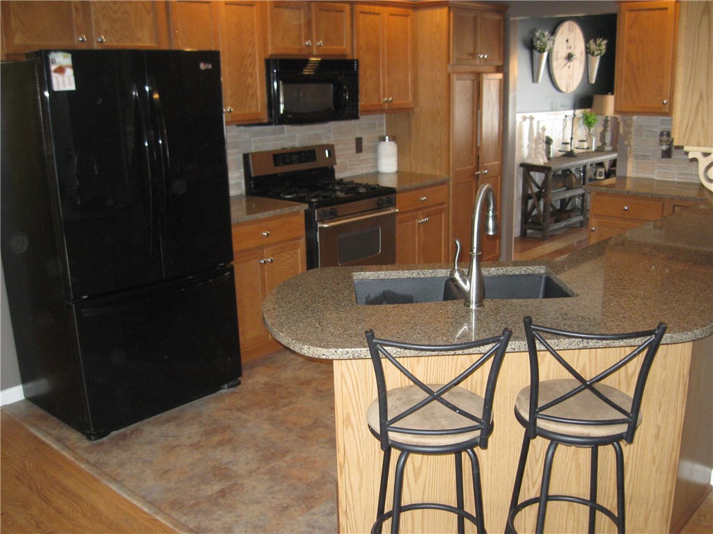 151 Bennett Road Parma, NY 14468 - Photo 2 of 22