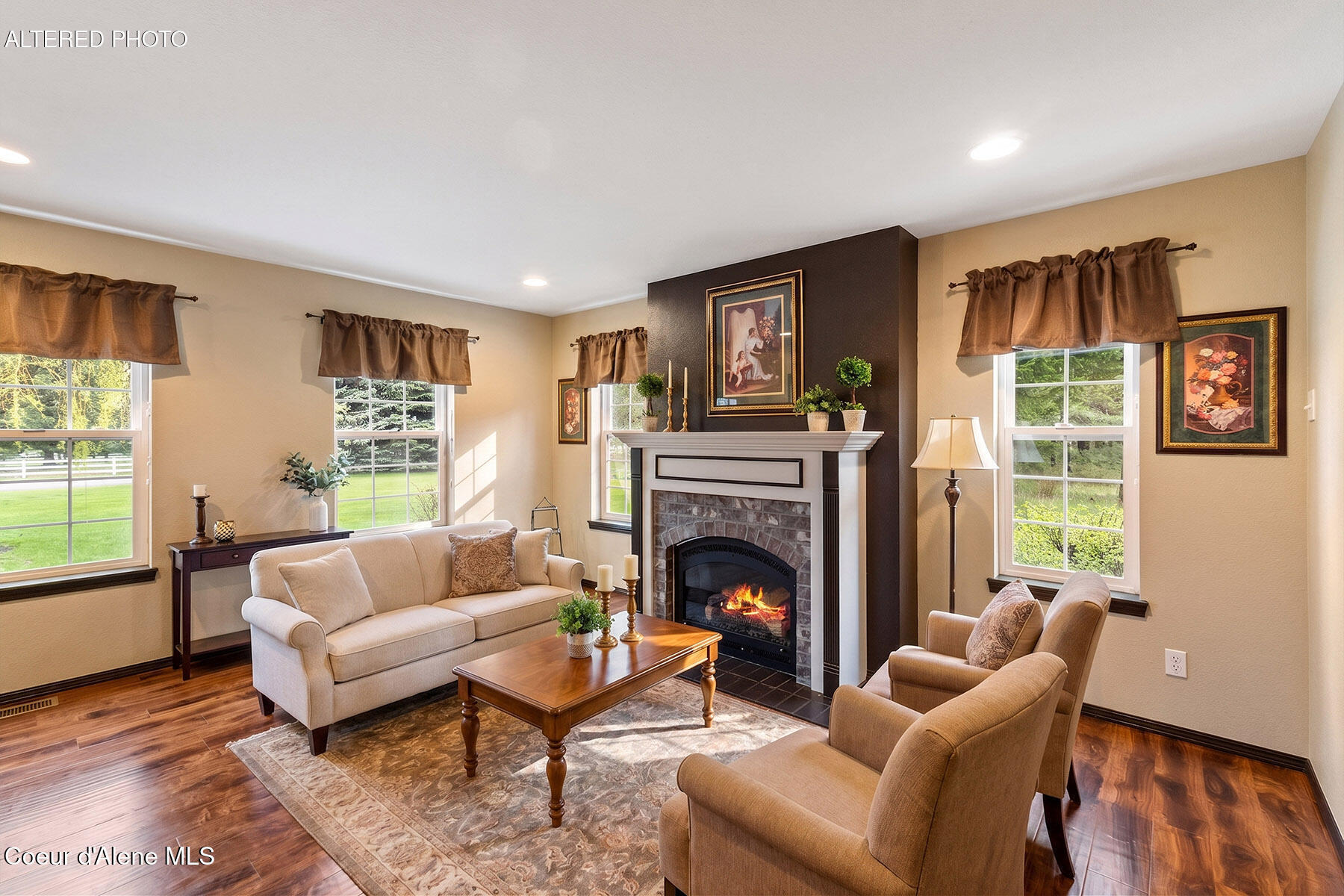 1456 West Longhorn Street Rathdrum, ID 83858 - Photo 4 of 36 Bright Open Living Room