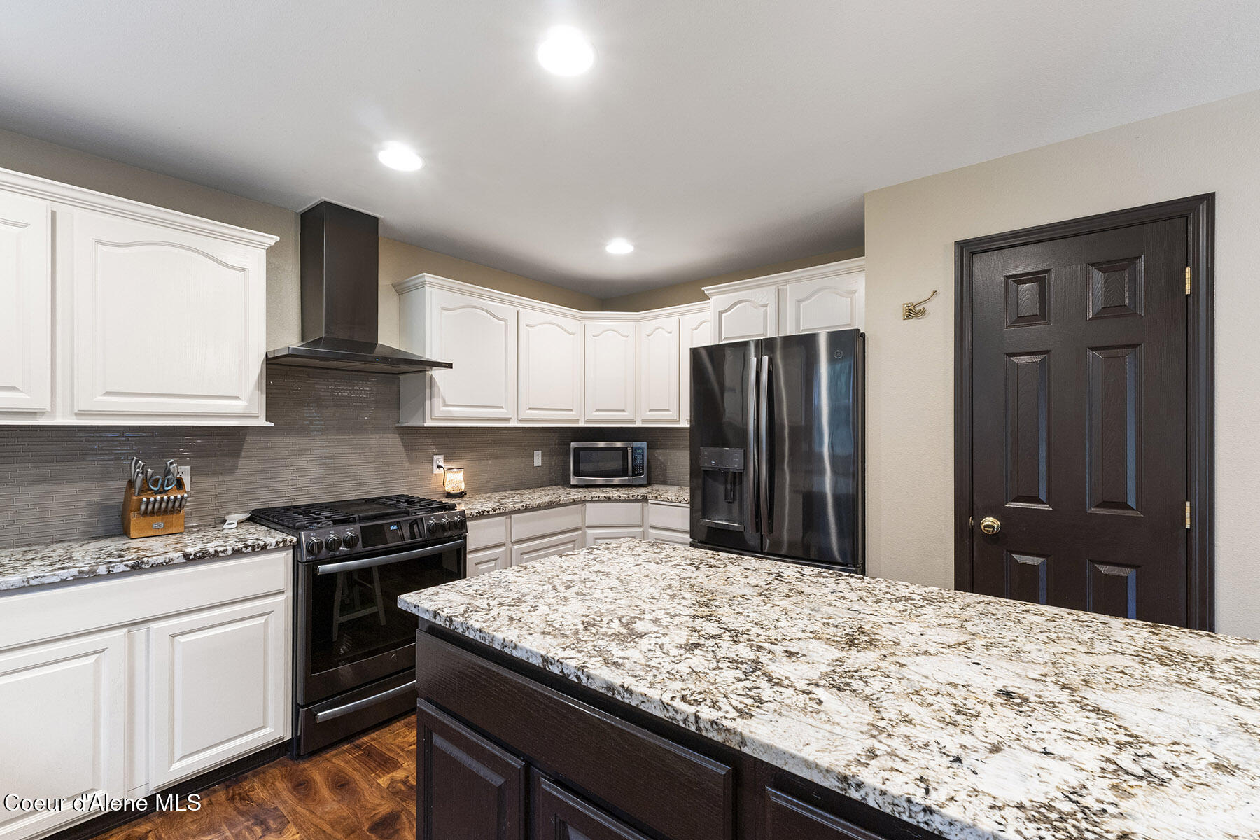 1456 West Longhorn Street Rathdrum, ID 83858 - Photo 8 of 36 Oversized Kitchen Island