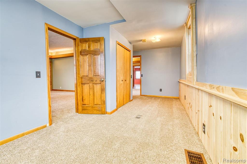 9800 West Sargent Road Fowlerville, MI 48836 - Photo 27 of 46