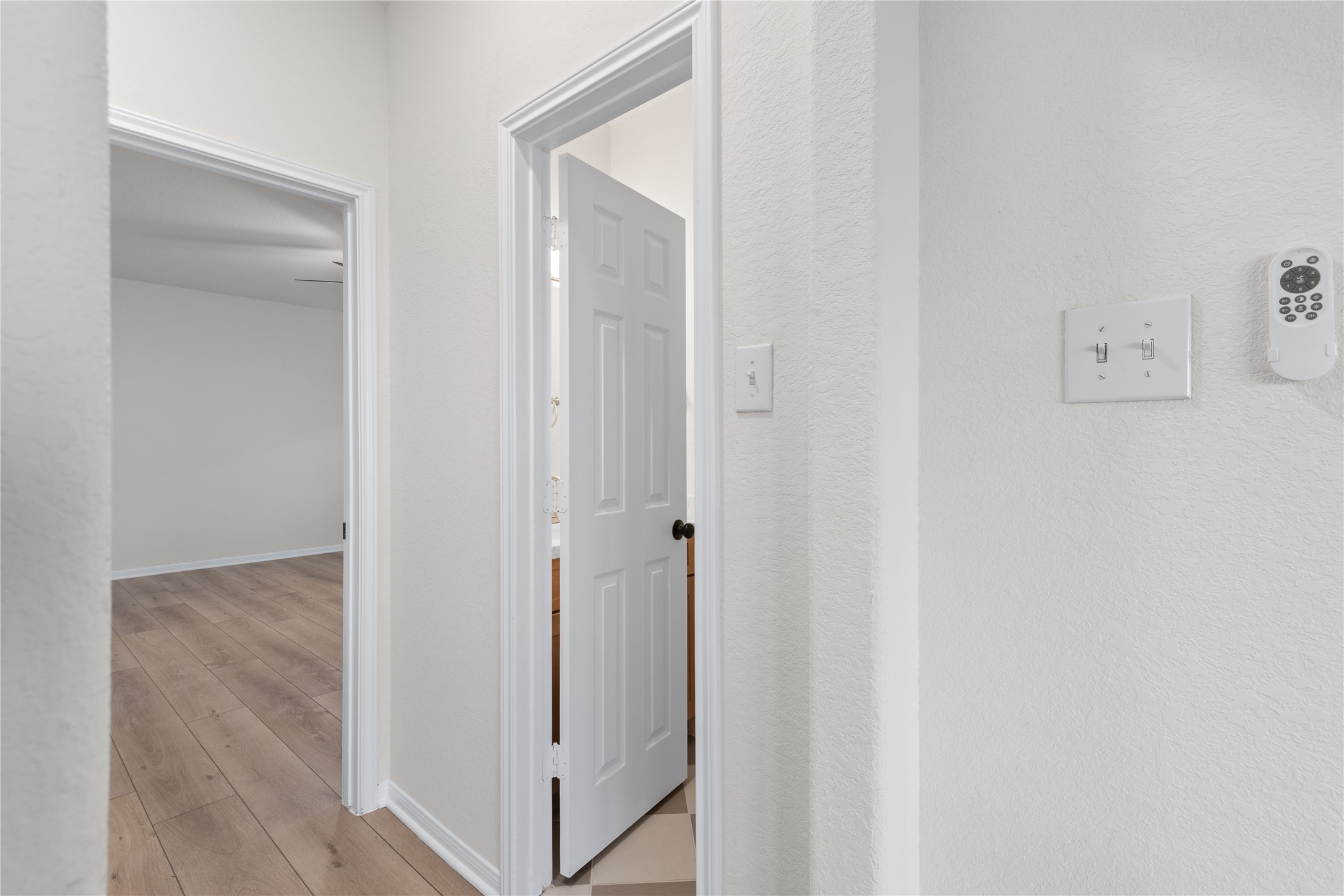 714 Northridge Terrace Lane Spring, TX 77373 - Photo 15 of 42 Half bath just off the Living room