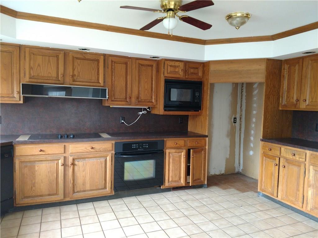 281 Jefferson Street Rochester, PA 15074 - Photo 5 of 18