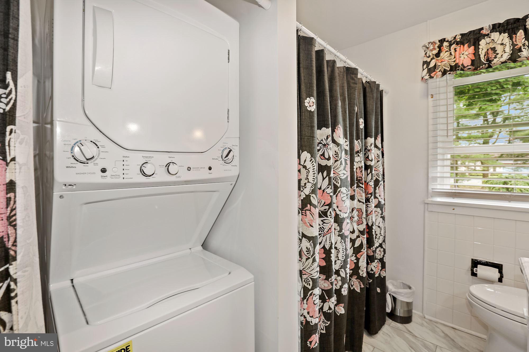161 Carranza Road Tabernacle, NJ 08088 - Photo 20 of 22 a utility room with dryer and washer
