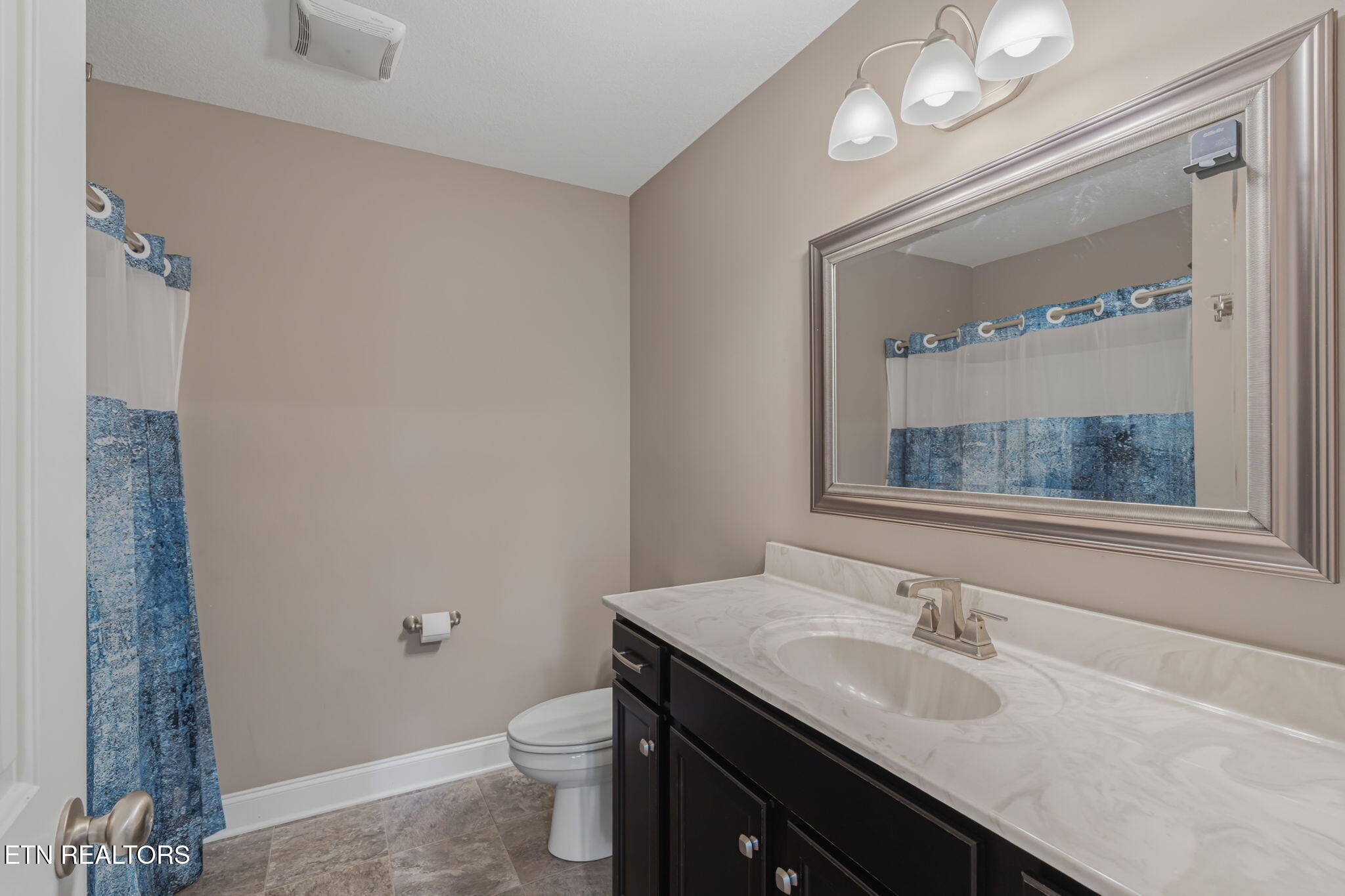99 Fallberry Street Oak Ridge, TN 37830 - Photo 30 of 60 Full Bath