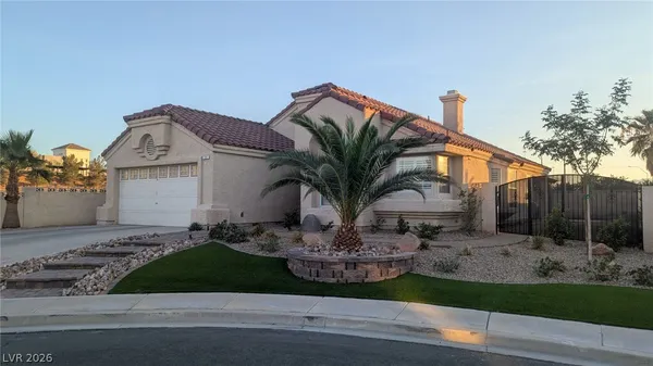 $500,000 | 3 Richland Acres, Henderson, NV 89074