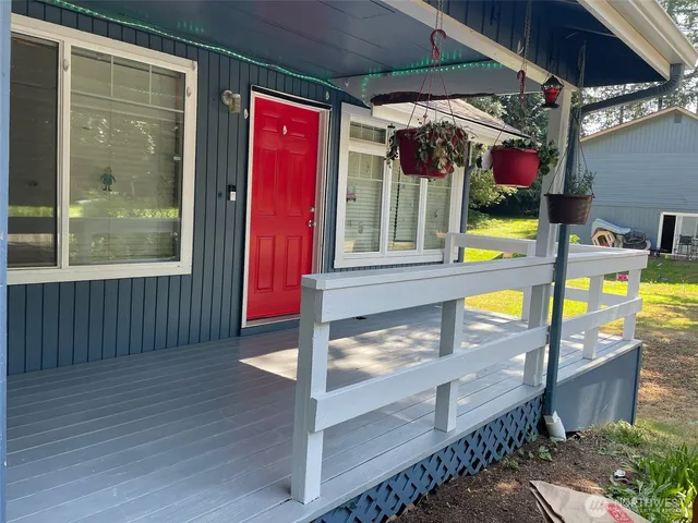 $700,000 | 102 Garden Hill Road West, Elma, WA 98541