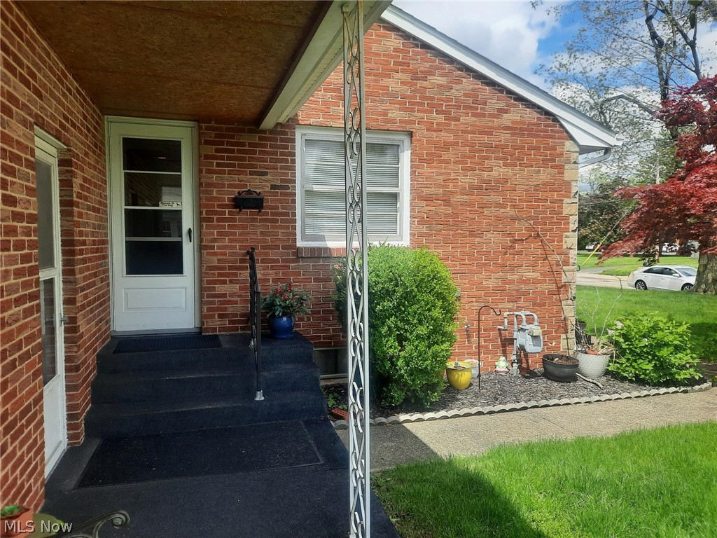 1148 King Road Ashland, OH 44805 - Photo 3 of 22