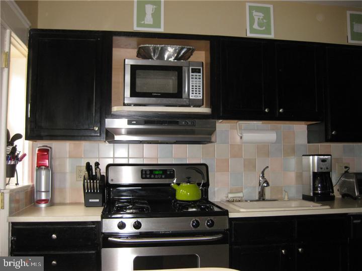 30 Chatham Road Ardmore, PA 19003 - Photo 11 of 24 Kitchen