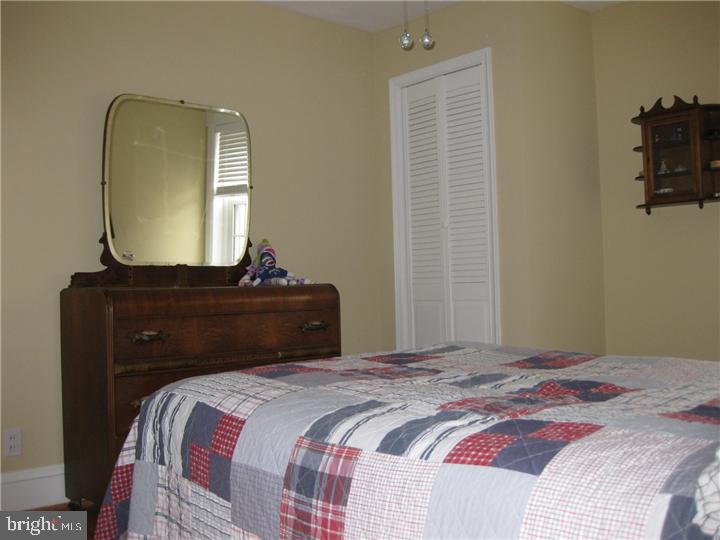 30 Chatham Road Ardmore, PA 19003 - Photo 18 of 24 Bedroom 2