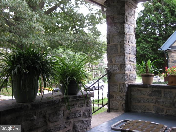 30 Chatham Road Ardmore, PA 19003 - Photo 4 of 24 Porch