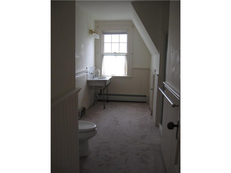 61 Perkins Street Castine, ME 04421 - Photo 19 of 23 Bathroom.