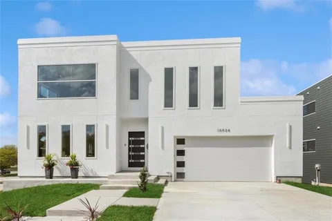 $549,950 | 10924 West 67th Street, Shawnee, KS 66203