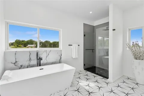 $549,950 | 10924 West 67th Street, Shawnee, KS 66203