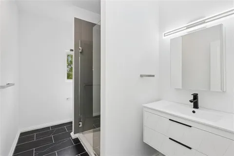 $549,950 | 10924 West 67th Street, Shawnee, KS 66203