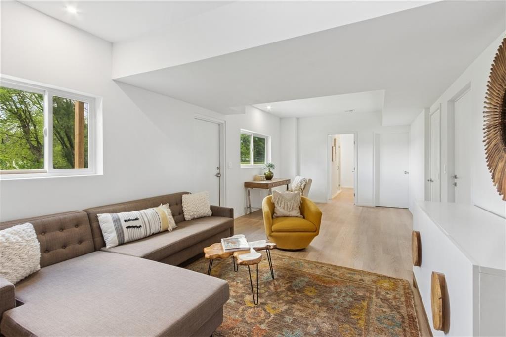 10924 West 67th Street Shawnee, KS 66203 - Photo 24 of 29