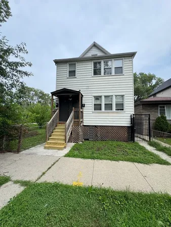 $330,000 | 7521 South Ellis Avenue, Chicago, IL 60619