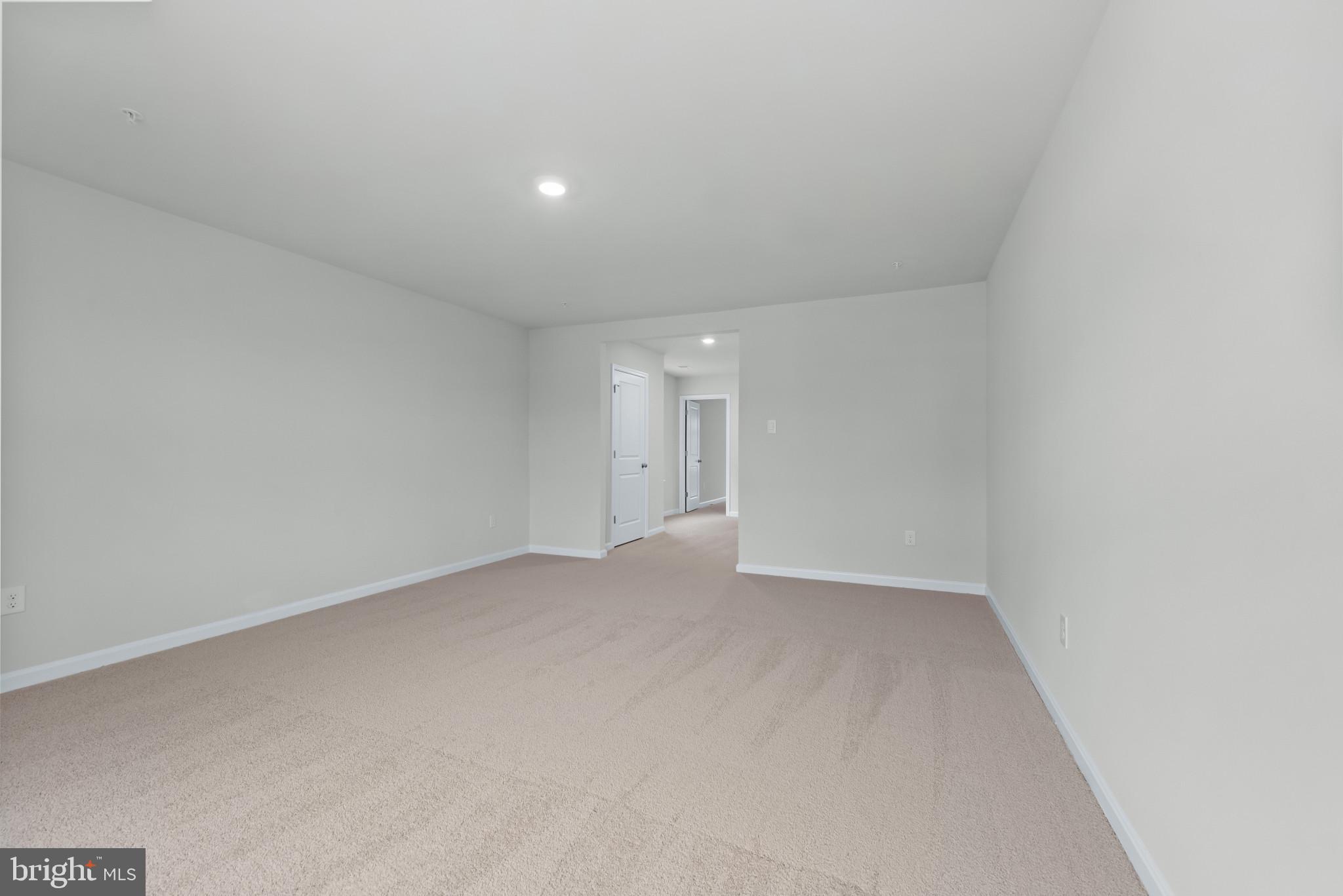 1204 Otter Point Middle River, MD 21220 - Photo 15 of 32 a view of an empty room