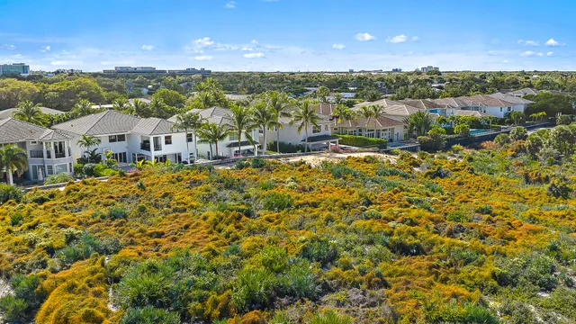 $4,000,000 | 1603 East Hemingway Drive, Juno Beach, FL 33408