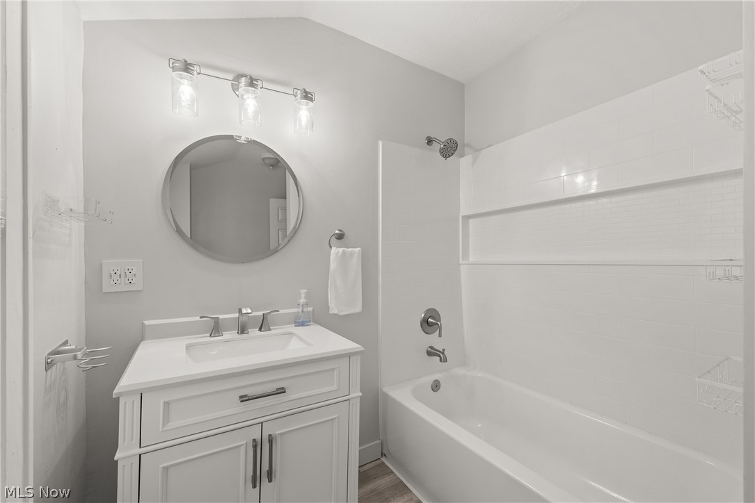 1395 Delia Avenue Akron, OH 44320 - Photo 23 of 50