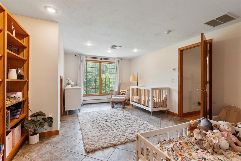 61 Newcomb Road Westminster, MA 01473 - Photo 22 of 42