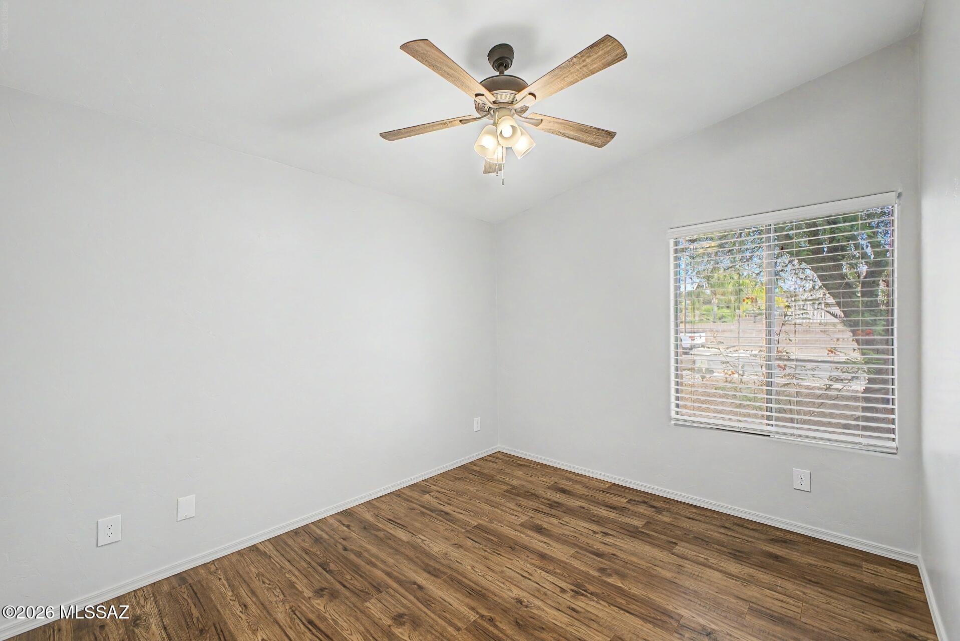301 West Greys Road Tucson, AZ 85737 - Photo 18 of 34 Bedroom 2