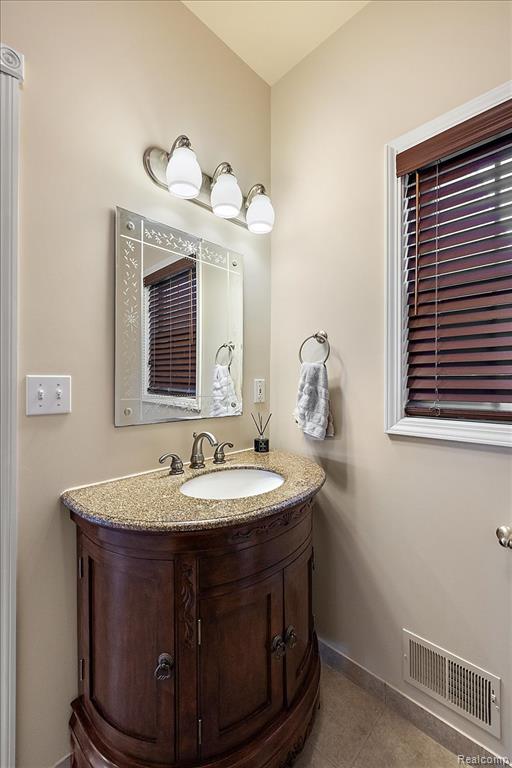 5035 Hidden Ridge Road Metamora, MI 48455 - Photo 19 of 64