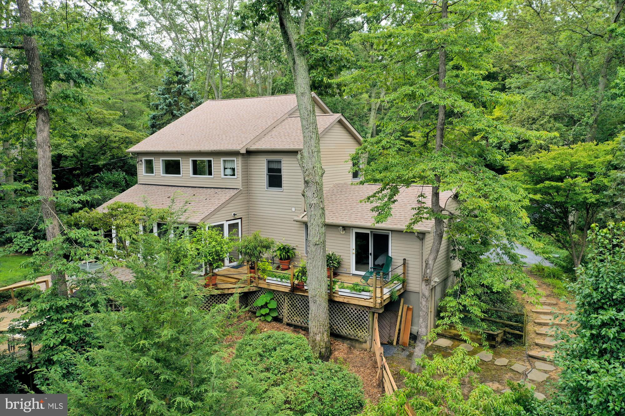 317 Thomas Road Severna Park, MD 21146 - Photo 14 of 56 Aerial view shows size of house