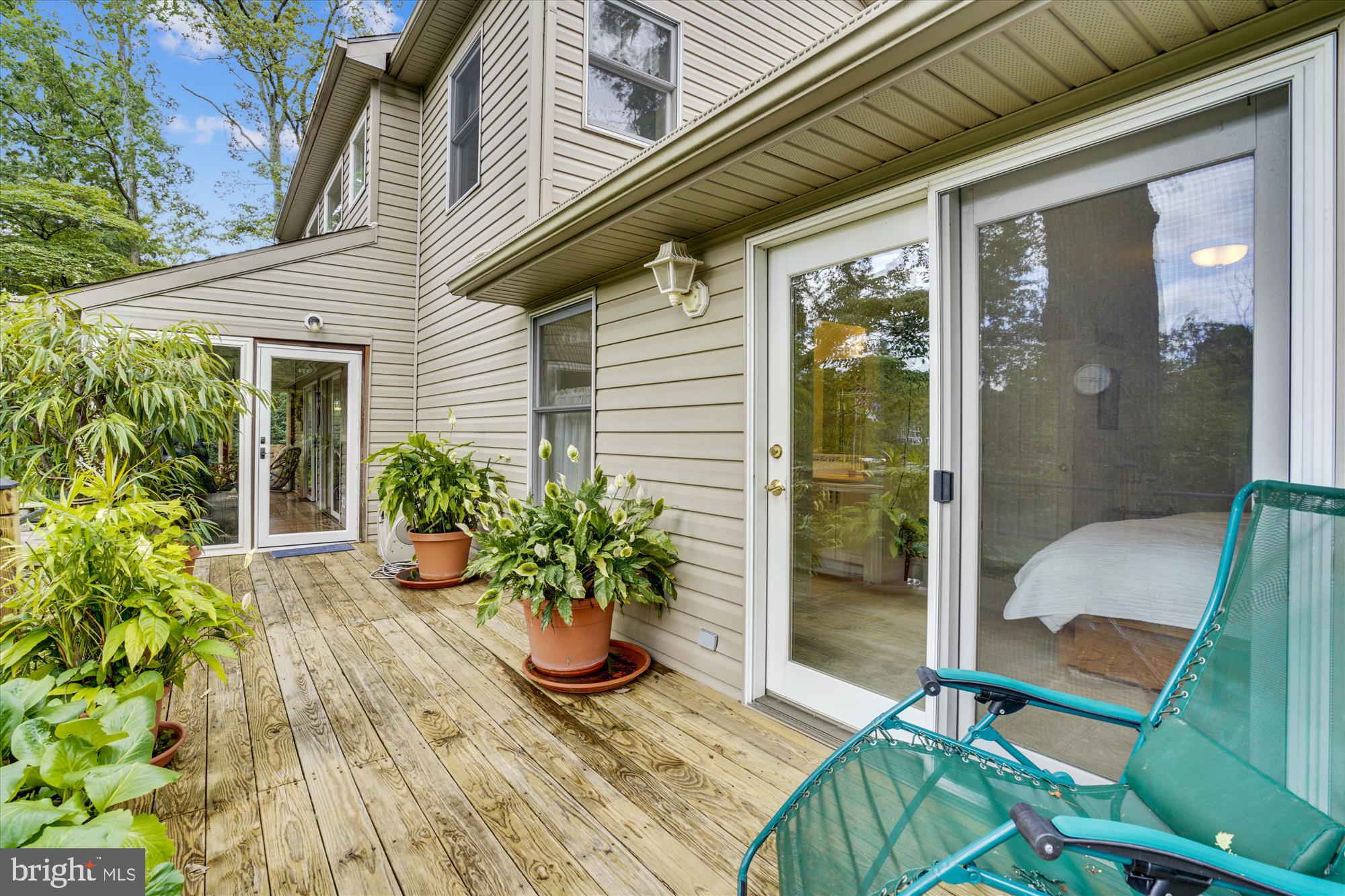 317 Thomas Road Severna Park, MD 21146 - Photo 18 of 56 Decking outside of Master bedroom