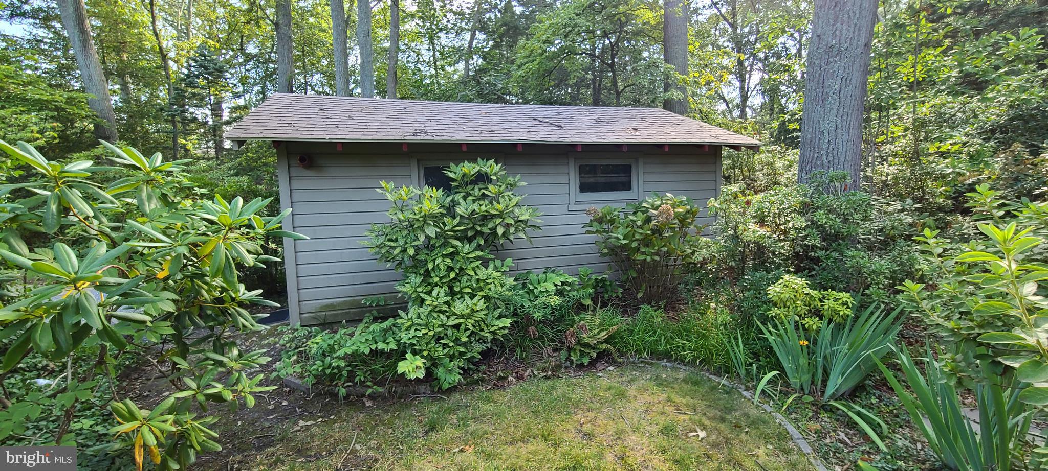 317 Thomas Road Severna Park, MD 21146 - Photo 28 of 56 Garden shed