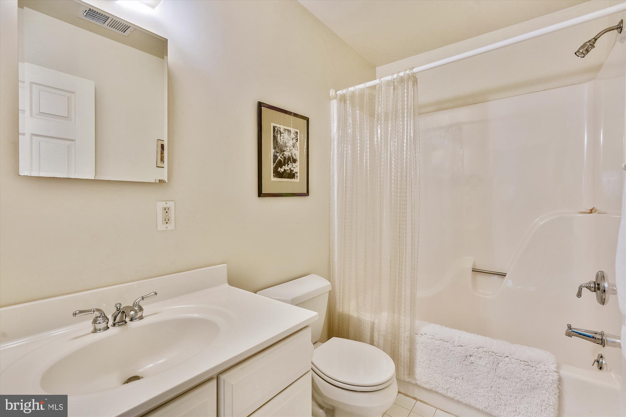317 Thomas Road Severna Park, MD 21146 - Photo 44 of 56 2nd floor Guest Bath + 1/2 bath on 1st floor