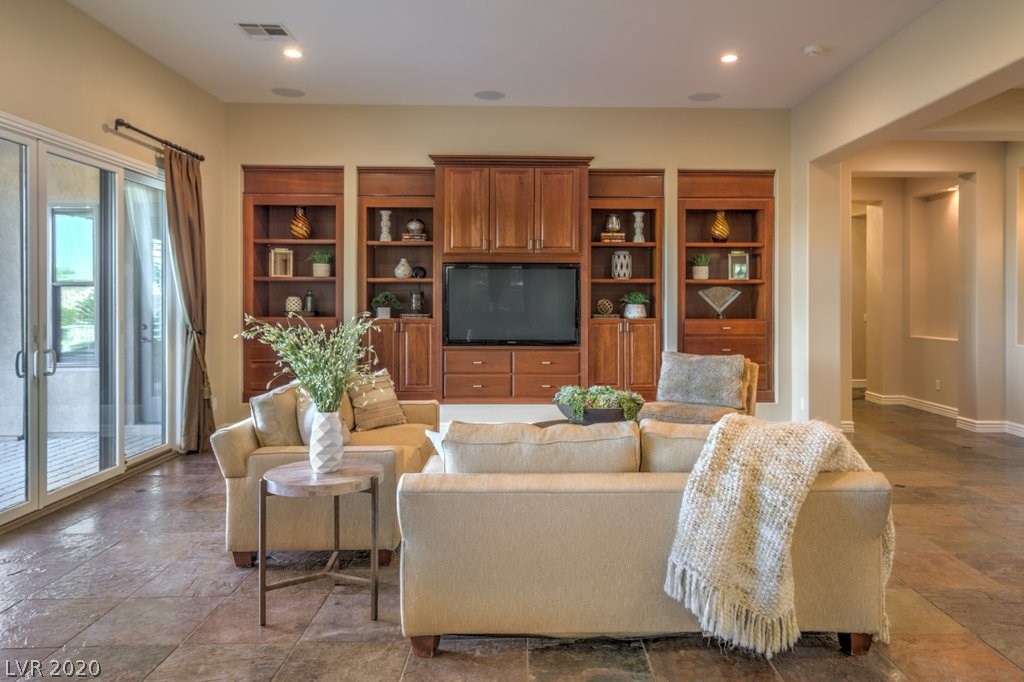 8 Cross Ridge Street Las Vegas, NV 89135 - Photo 14 of 50