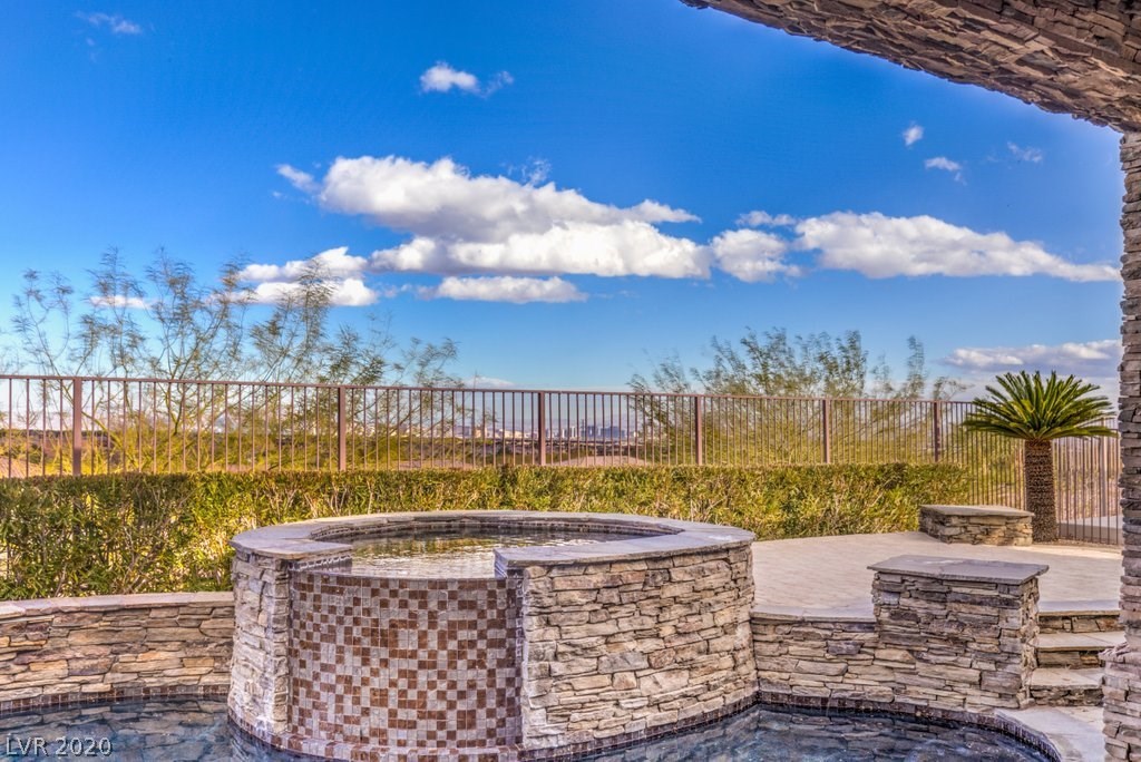 8 Cross Ridge Street Las Vegas, NV 89135 - Photo 44 of 50