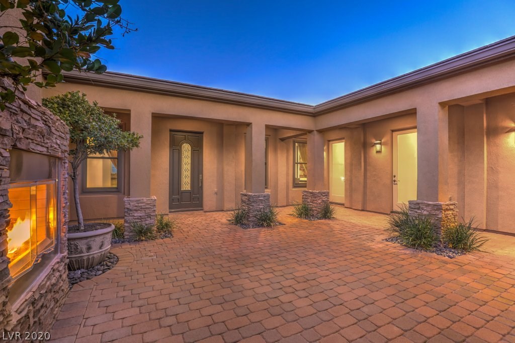 8 Cross Ridge Street Las Vegas, NV 89135 - Photo 7 of 50