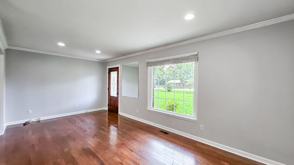 53 West Prospect Road Fayetteville, TN 37334 - Photo 4 of 37 Gallery Image 4