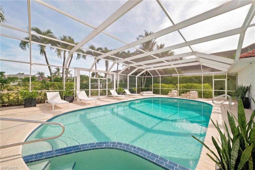 503 Neapolitan Way Naples, FL 34103 - Photo 19 of 30 Gallery Image 19