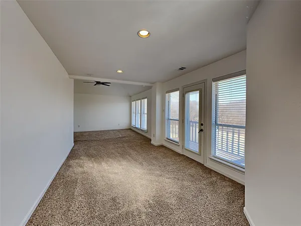 $2,950 | 4322 Duck Pond Lane, Rowlett, TX 75088