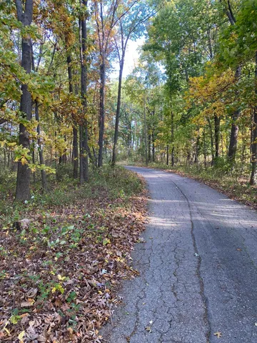 $274,900 | 9540 Vincent Avenue Southeast, Alto, MI 49302