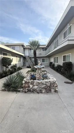 $2,150 | 601 Wisconsin Street, Unit M, Pomona, CA 91768