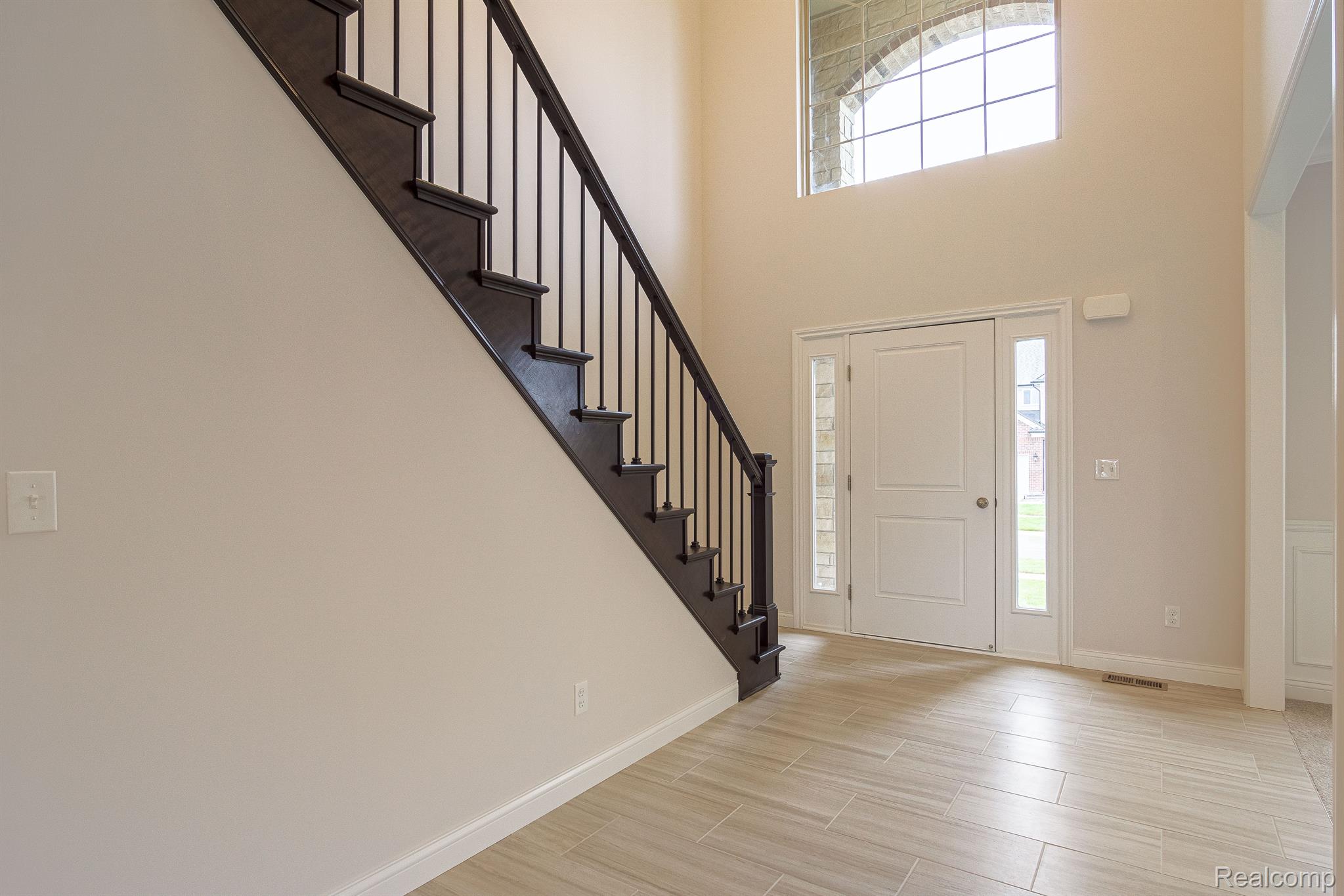 21941 Rustic Drive Macomb, MI 48044 - Photo 5 of 52 Gallery Image 5