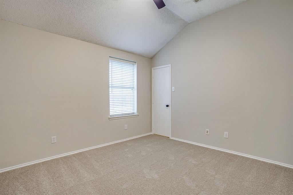 3532 Bandera Ranch Road Fort Worth, TX 76262 - Photo 31 of 40