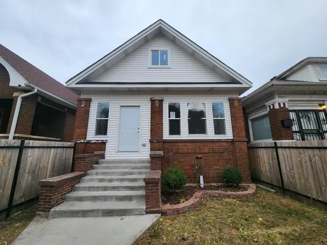 $149,900 | 7133 South Constance Avenue, Chicago, IL 60649