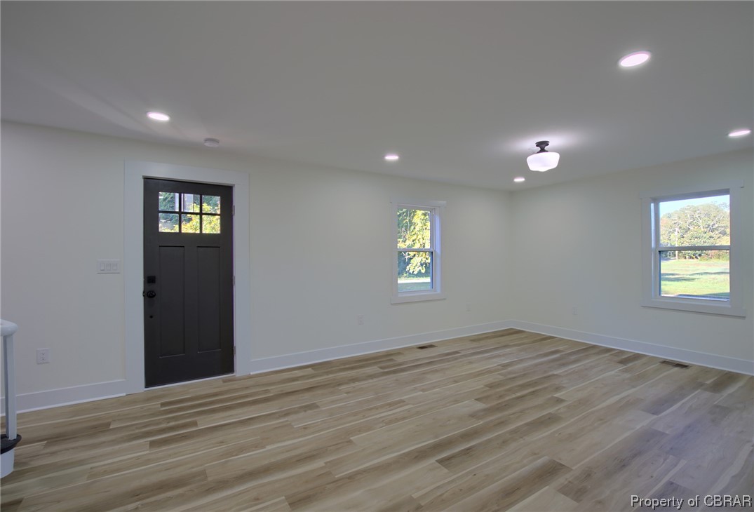 459 Hallieford Road Cobbs Creek, VA 23035 - Photo 6 of 36